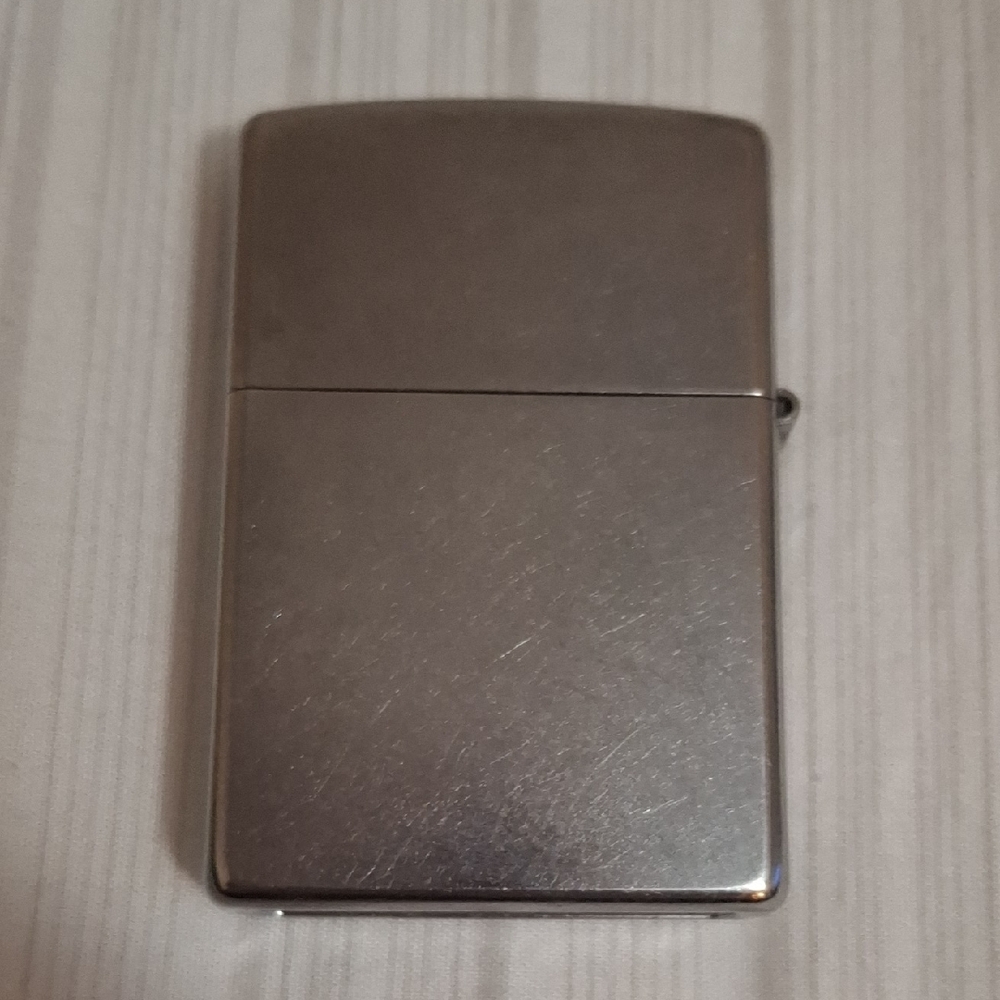 BUNDLE of 4 ZIPPO LIGHTERS - Picture 6 of 8